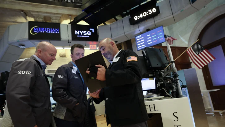 Wall Street cierra al alza tras anuncio sobre acuerdos comerciales Wall Street cierra al alza tras anuncio sobre acuerdos comerciales