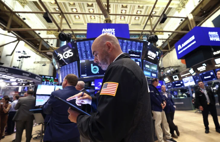 Wall Street termina al alza con nuevos récords para el S&P 500 y el Nasdaq