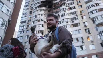 Ataque ruso contra Ucrania deja al menos cuatro muertos y una veintena de heridos en Kiev