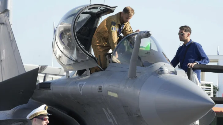 Abre el Salón Aeronáutico de París marcado por los conflictos y la incertidumbre en el comercio de aviones