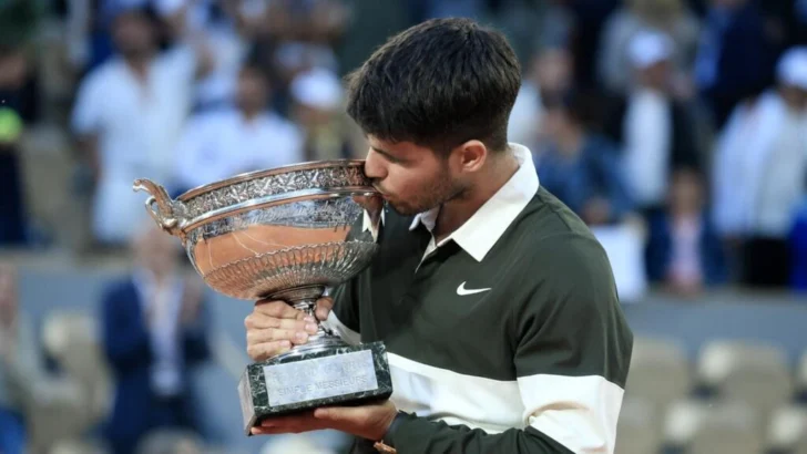 Alcaraz, favorito para ganar su tercer Wimbledon, con Sinner y Djokovic como principales adversarios