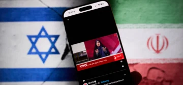 Irán llama a evacuar las cadenas israelíes tras ataque contra su televisión estatal