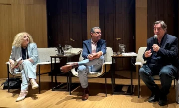 El Dr. Jochy Herrera presenta su más reciente libro en Madrid