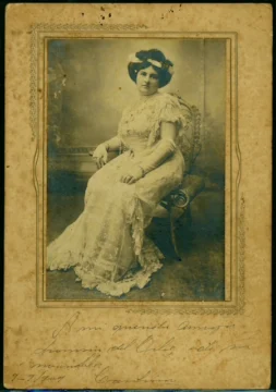  Carolina de García Almánzar. Dedicada a Dionisia del Orbe