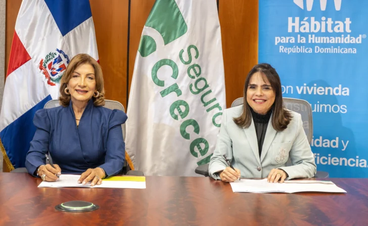 Seguros Crecer y Hábitat para la Humanidad unen esfuerzos para transformar hogares vulnerables en espacios seguros