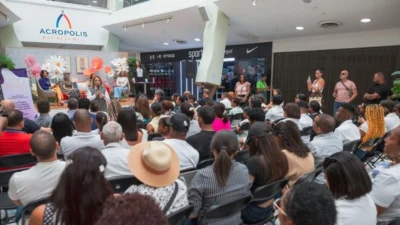 Charla “Tejiendo Esperanza” reúne a sobrevivientes del Jet Set en un espacio de sanación integral