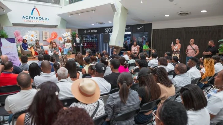Charla “Tejiendo Esperanza” reúne a sobrevivientes del Jet Set en un espacio de sanación integral