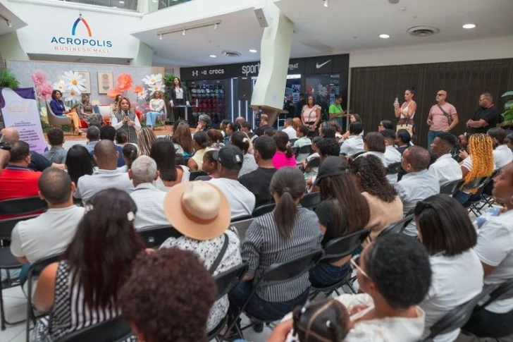 Charla “Tejiendo Esperanza” reúne a sobrevivientes del Jet Set en un espacio de sanación integral