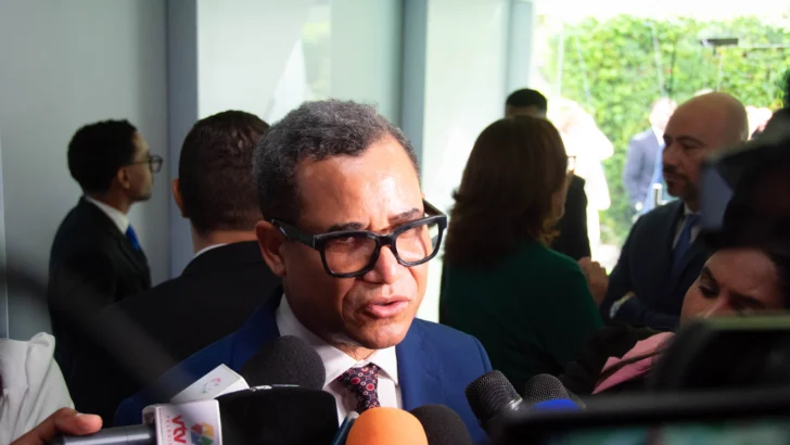 Ministro de Trabajo dice está concentrado en formalizar la mayor cantidad de trabajadores Ministro de Trabajo dice está concentrado en formalizar la mayor cantidad de trabajadores