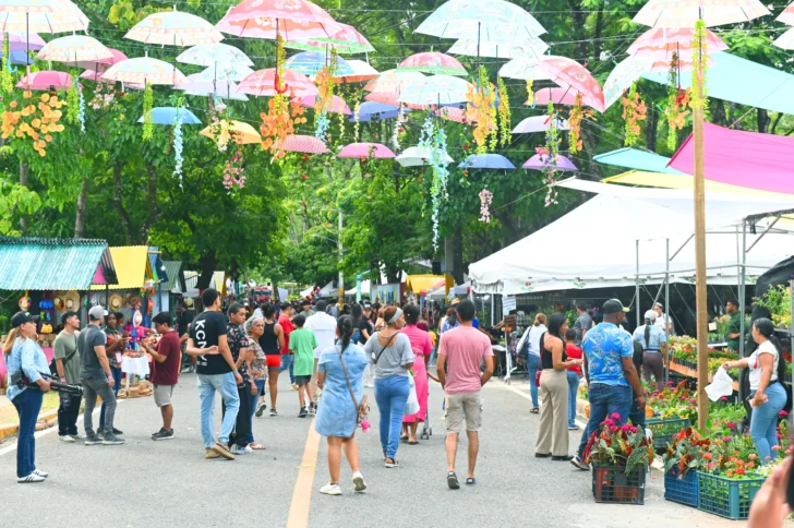 Inicia el festival de las flores en Jarabacoa 