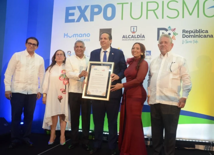 Ministro Atallah dice RD es referente  internacional en  turismo de salud