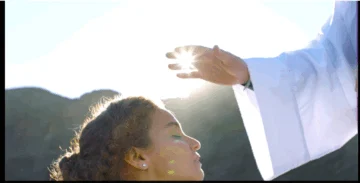 El beso de Dios, cine de fe con excelencia artística