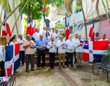 Efemérides Patrias rinde homenaje al teniente Amado García Guerrero
