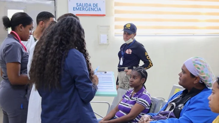Migración detiene a más de 2,000 indocumentados en hospitales, entre ellos 186 embarazadas