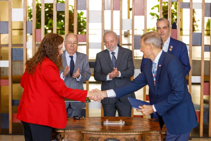 República Dominicana y Brasil firman acuerdos para mejorar la gestión pública y fortalecer formación diplomática