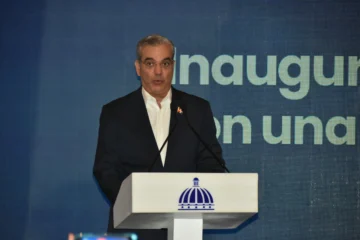 Abinader presenta avances de desarrollo en el sector pesquero