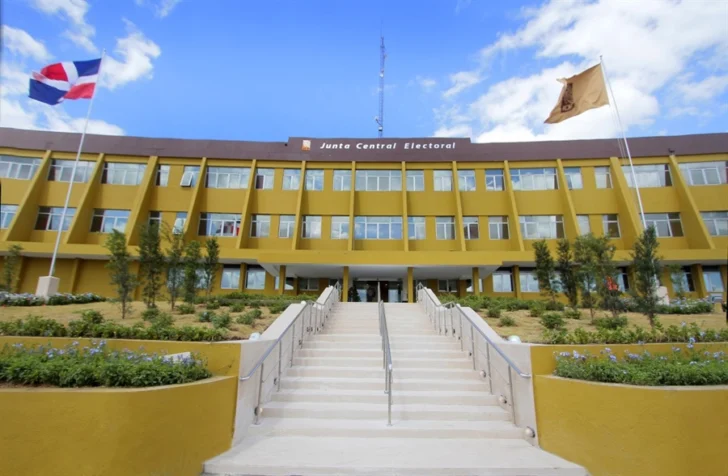 JCE informa unificarán actas del estado civil en un único formato