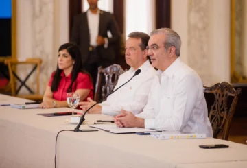 Exportaciones totalizaron US$ 63 mil millones en los últimos cuatro años Exportaciones totalizaron US$ 63 mil millones en los últimos cuatro años