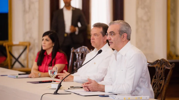 Exportaciones totalizaron US$ 63 mil millones en los últimos cuatro años Exportaciones totalizaron US$ 63 mil millones en los últimos cuatro años