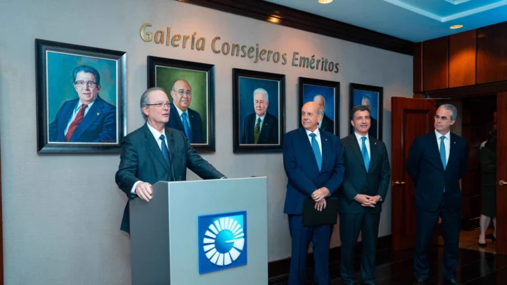 Grupo Popular reconoce a Marino D. Espinal como consejero emérito