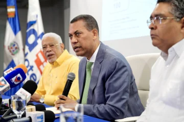 Indotel otorga 30 días a prestadoras móviles para depurar y validar identidad de usuarios de servicios móviles