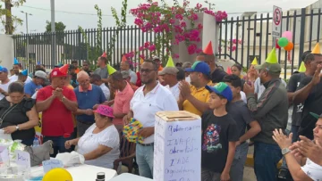 Activistas sociales celebran 