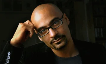  Junot Diaz.