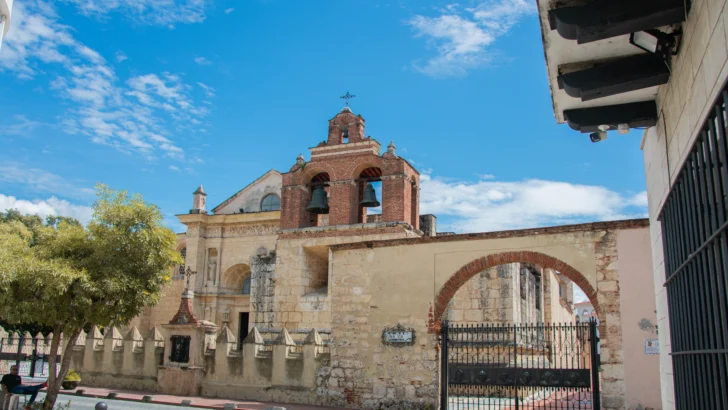 Mayoría entiende que el Sermón de las Siete Palabras debe abordar la situación política del país Mayoría entiende que el Sermón de las Siete Palabras debe abordar la situación política del país