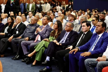 Indotel, Cultura, Educación y Defensa impulsan proyecto “Soberanía 4.0” para contener interferencias de emisoras haitianas