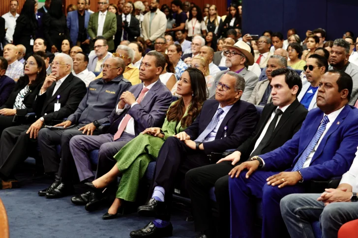 Indotel, Cultura, Educación y Defensa impulsan proyecto “Soberanía 4.0” para contener interferencias de emisoras haitianas