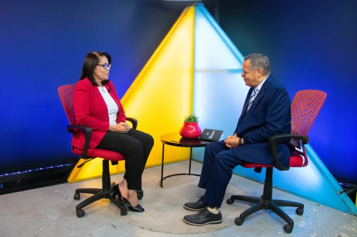  Lilian Castillo Almanzar y Fausto Rosario Adames.