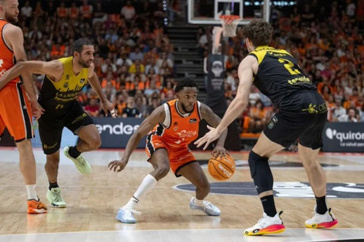 Jean Montero, figura del Valencia, desmontó al Tenerife en semifinales