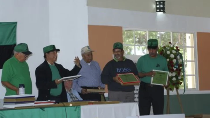 Pensar nuestra sociedad e historia desde la dignidad