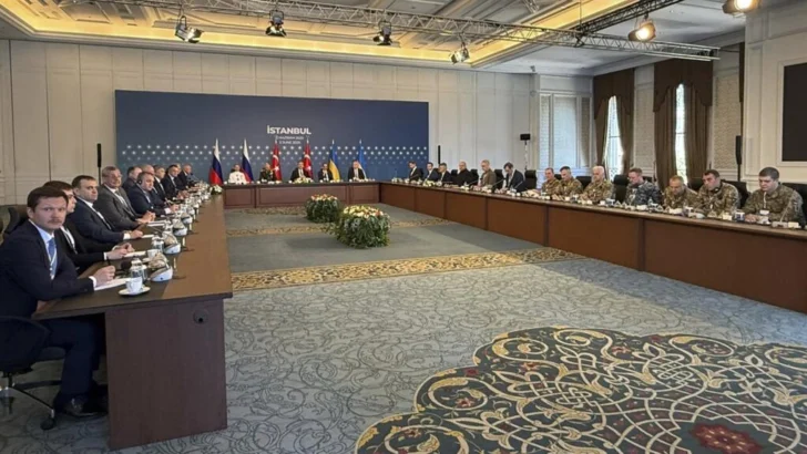 Estambul: concluyen sin avances decisivos las negociaciones entre Rusia y Ucrania
