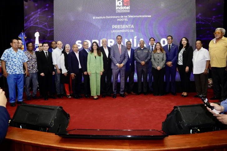 Indotel, Cultura, Educación y Defensa impulsan proyecto “Soberanía 4.0” para contener interferencias de emisoras haitianas