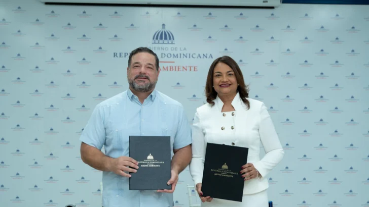 FEM y Medio Ambiente firman acuerdo para impulsar la sostenibilidad en los negocios liderados por mujeres FEM y Medio Ambiente firman acuerdo para impulsar la sostenibilidad en los negocios liderados por mujeres