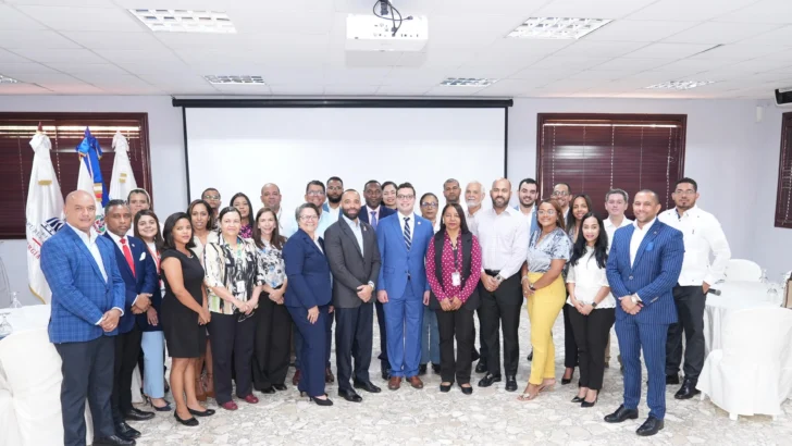 Realizan primer encuentro interinstitucional sobre el proyecto piloto Eficiencia Energética en el sector público Realizan primer encuentro interinstitucional sobre el proyecto piloto Eficiencia Energética en el sector público