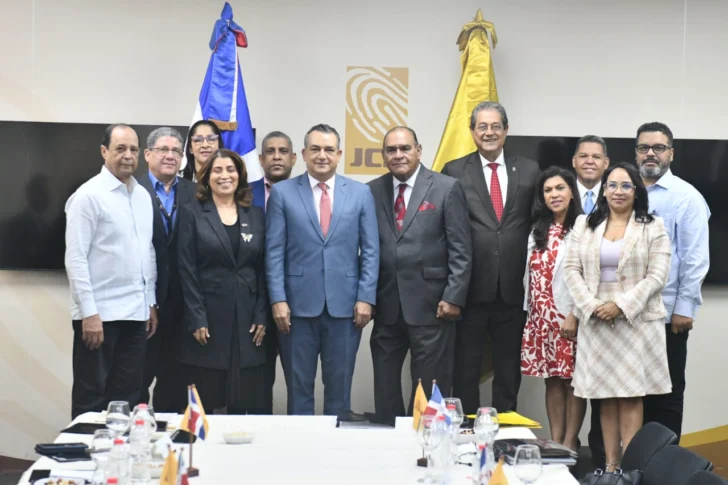 JCE presenta herramienta digital al Observatorio de Políticas Migratorias