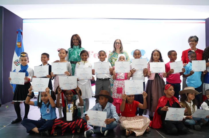 Minerd celebra Festival Nacional de Lectura con estudiantes del Primer Ciclo de Primaria
