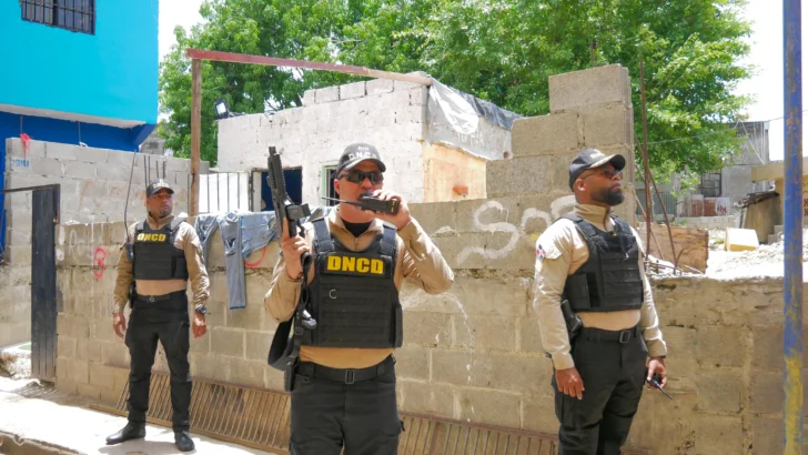 Incautan 4,019 gramos de narcóticos y arrestan 11 personas en Los Mina