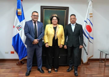 Cámara de Cuentas recibe visita de COOPROUNI para fortalecer intercooperativismo