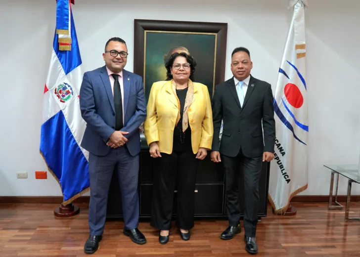 Cámara de Cuentas recibe visita de COOPROUNI para fortalecer intercooperativismo