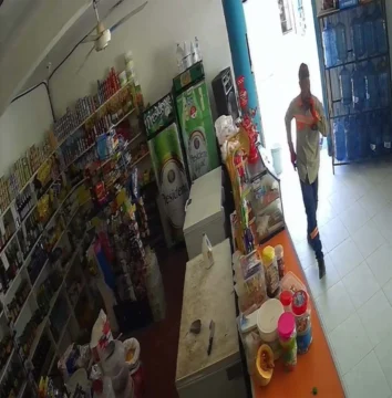 Policía apresa hombre acusado de estafar a clientes de Edeeste