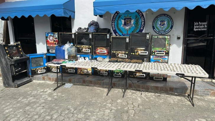 Dintel incauta más de 400 porciones de droga y detiene cuatro en Capotillo