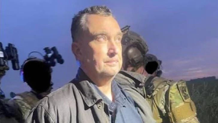 Capturan a Vance Boelter, el presunto asesino de la legisladora estadounidense Melissa Hortman