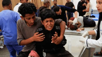 Más de 50 palestinos mueren en el peor ataque israelí cerca de un centro de distribución de alimentos hasta la fecha