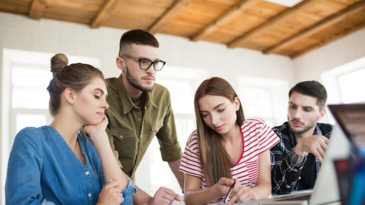 Crecimiento, dinero, propósito y bienestar: prioridades de los millennials y la generación Z Crecimiento, dinero, propósito y bienestar: prioridades de los millennials y la generación Z