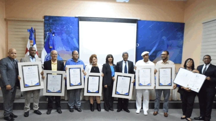 Reconocimiento anual 2025 del Taller Literario Virgilio Díaz Grullón