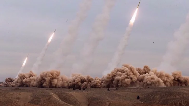 Israel dice completó 'primera etapa' de ataques contra objetivos militares y nucleares iraníes