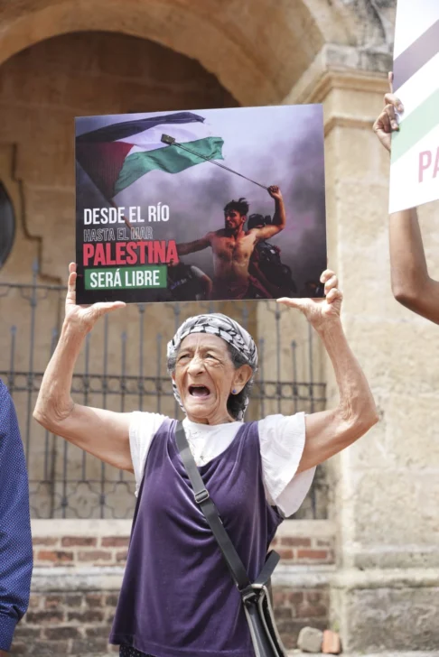 Dominicanos protestan contra el gobierno de Israel, por el genocidio del pueblo palestino